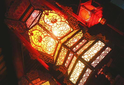 猜灯谜大全及答案