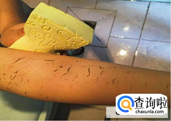 为什么天天洗澡，身体还是会搓出泥呢