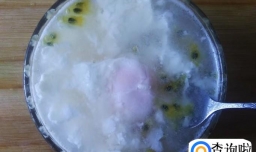 鸡蛋百香果煮甜酒的做法