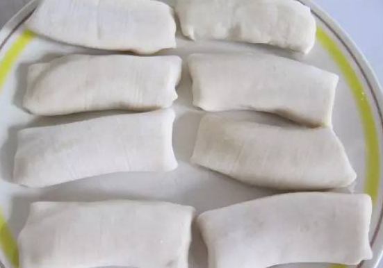 饺子皮包炸香蕉的做法