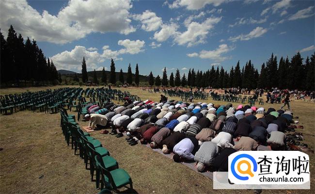 参加葬礼应该穿什么颜色的衣服