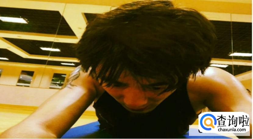 腹肌撕裂者是什么？