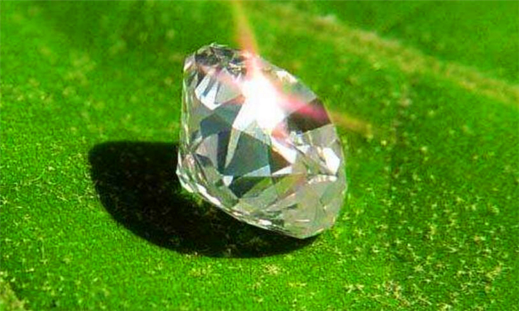 世界上最硬的石头是