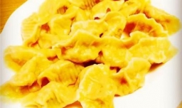 胡萝卜鸡蛋水饺