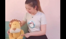 幼儿手指游戏《一根手指点点》怎么玩？