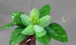 制作精美丝网花