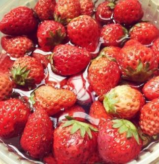 草莓怎么清洗比较干净？