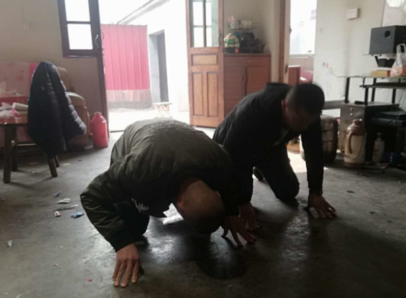 山东拜年为什么要下跪磕头