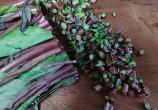 红菜苔的腌制储存方法