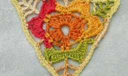 钩针篇之七彩三角形单元花的钩织方法