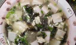 怎样做美味的紫菜豆腐蛋花汤？