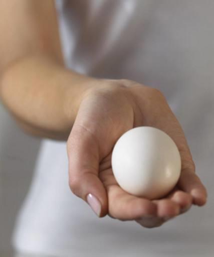 鸡蛋为什么会握不破