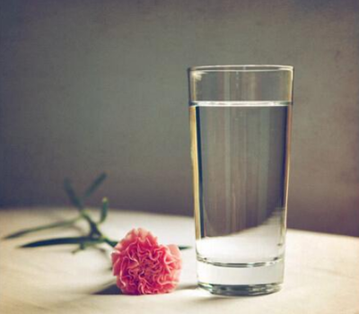 早晨喝白开水的五大好处