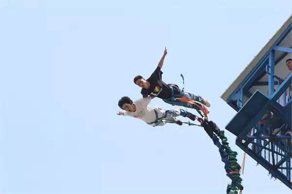 白色情人节礼物送什么