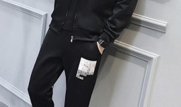 男士卫衣怎么搭配