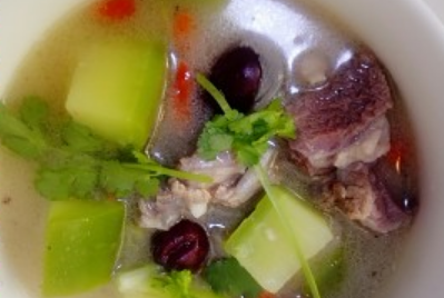 羊肉炖萝卜的做法