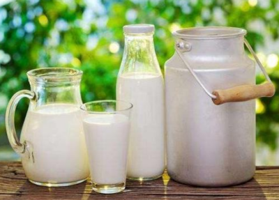 睡觉喝牛奶有什么作用