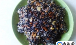 自做的核桃芝麻糖的做法