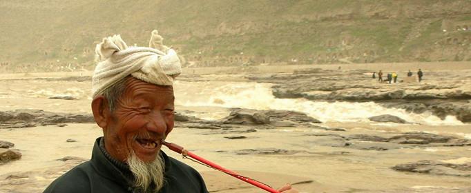 陕北农民头上为什么带白毛巾