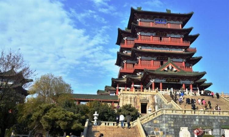 穷且益坚不坠青云之志什么意思