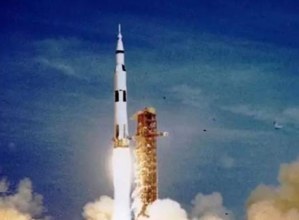 中国人谁发明了火箭