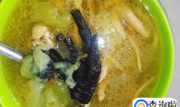 清甜美味的香瓜鸡脚汤的做法
