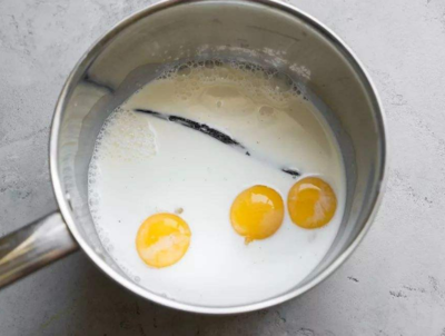 做蛋糕时怎么去除鸡蛋的腥味