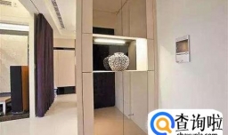 主卧门对着镜子怎么办