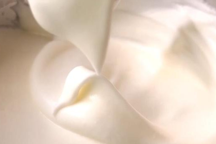 面包粉做蛋糕的简单方法