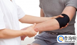 如何练胸肌之上斜哑铃推举