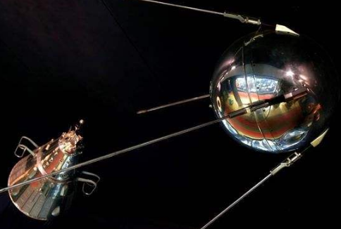 世界上第一颗人造卫星