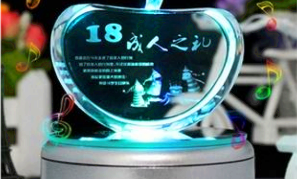 18岁生日礼物送什么