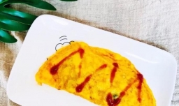 如何做蛋包饭？