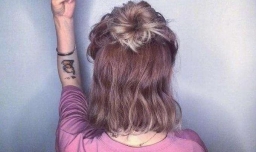 头发多怎么扎半丸子头