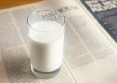 睡觉喝牛奶有什么作用