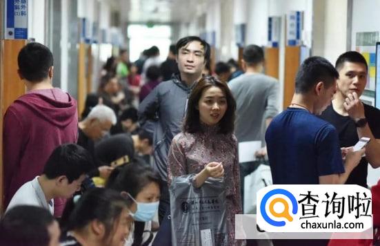 胃胀打饱嗝怎么回事