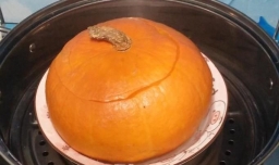 怎样做美味的甜糯米南瓜饭？