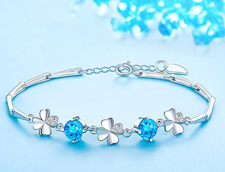 闺蜜生日送什么礼物好