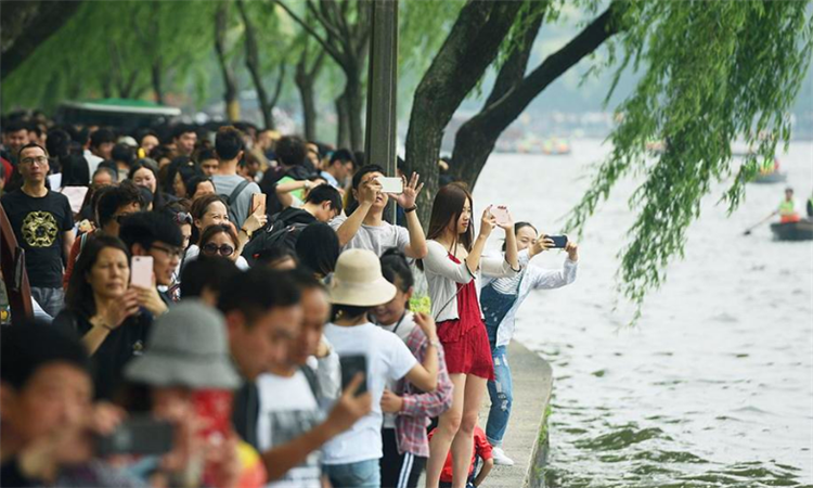 中国哪个省人口最多