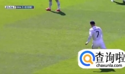 如何踢出电梯球？