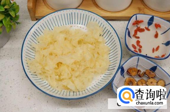 银耳怎么做可以出胶