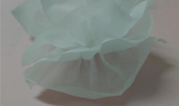 给喜欢的他简单的礼物（如何用纸折一朵花）