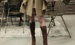 棕色靴子如何搭配