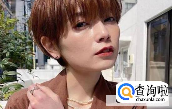 男生喜欢长发女生还是短发女生