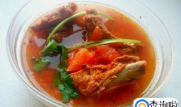 西红柿炖排骨的家常做法
