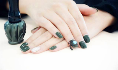 指甲油的危害