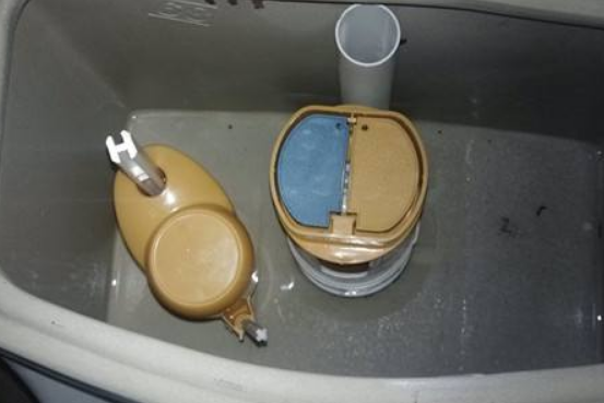 坐便不上水是怎么回事怎么修