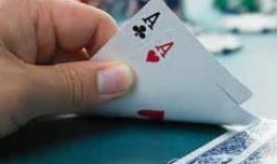 如何玩好炸金花？