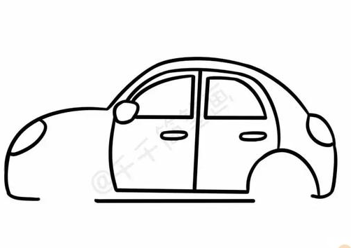 小汽车简笔画