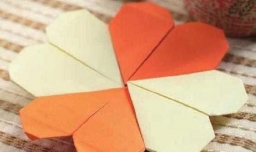 怎样折四叶草式杯垫？